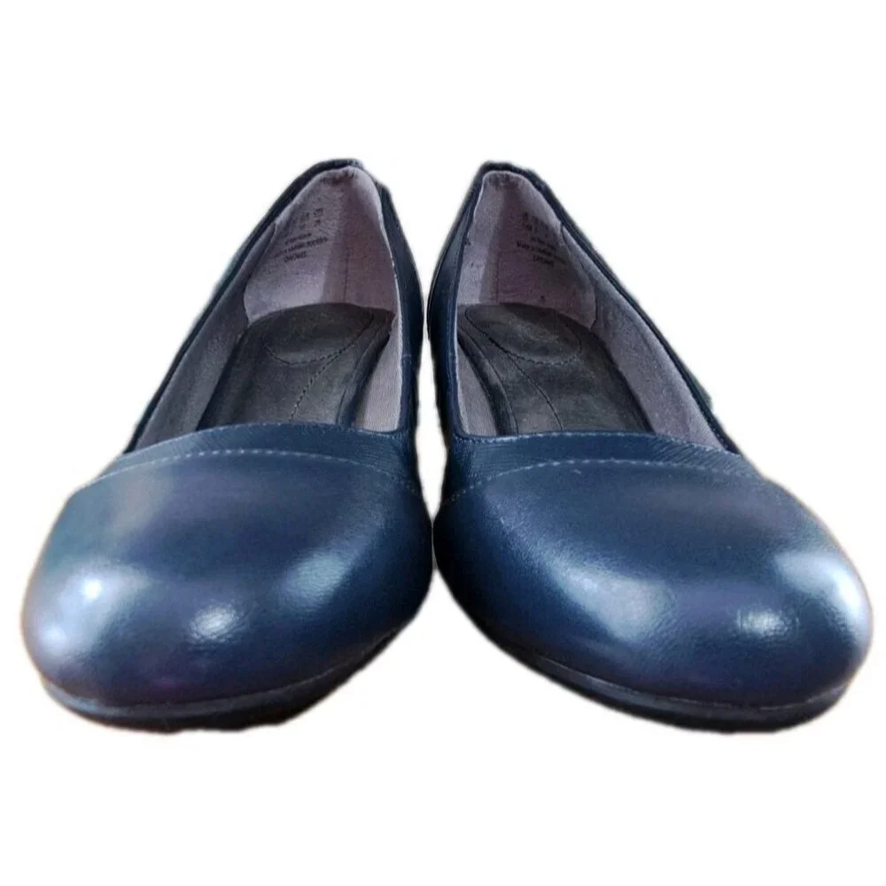 Life Stride Women's 11 Blue Wedge Vegan Leather Pumps New No Box No Tags